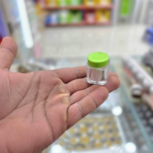پودر وانیل شیشه ای کوچک